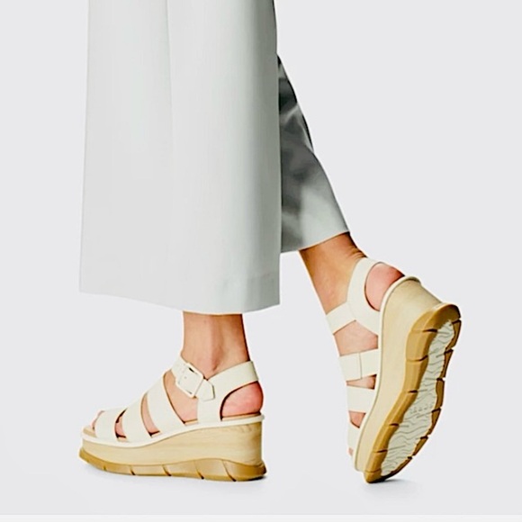 Sorel Shoes - Sorel Joanie lll Platform Wedge Sandals 90s Neutral Off White Leather Chunky